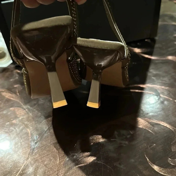 Gorgeous heels - Picture 3 of 6